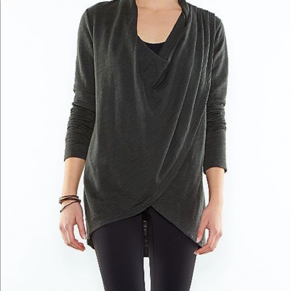 Lucy Uplifting Wrap Drape Front Top XS